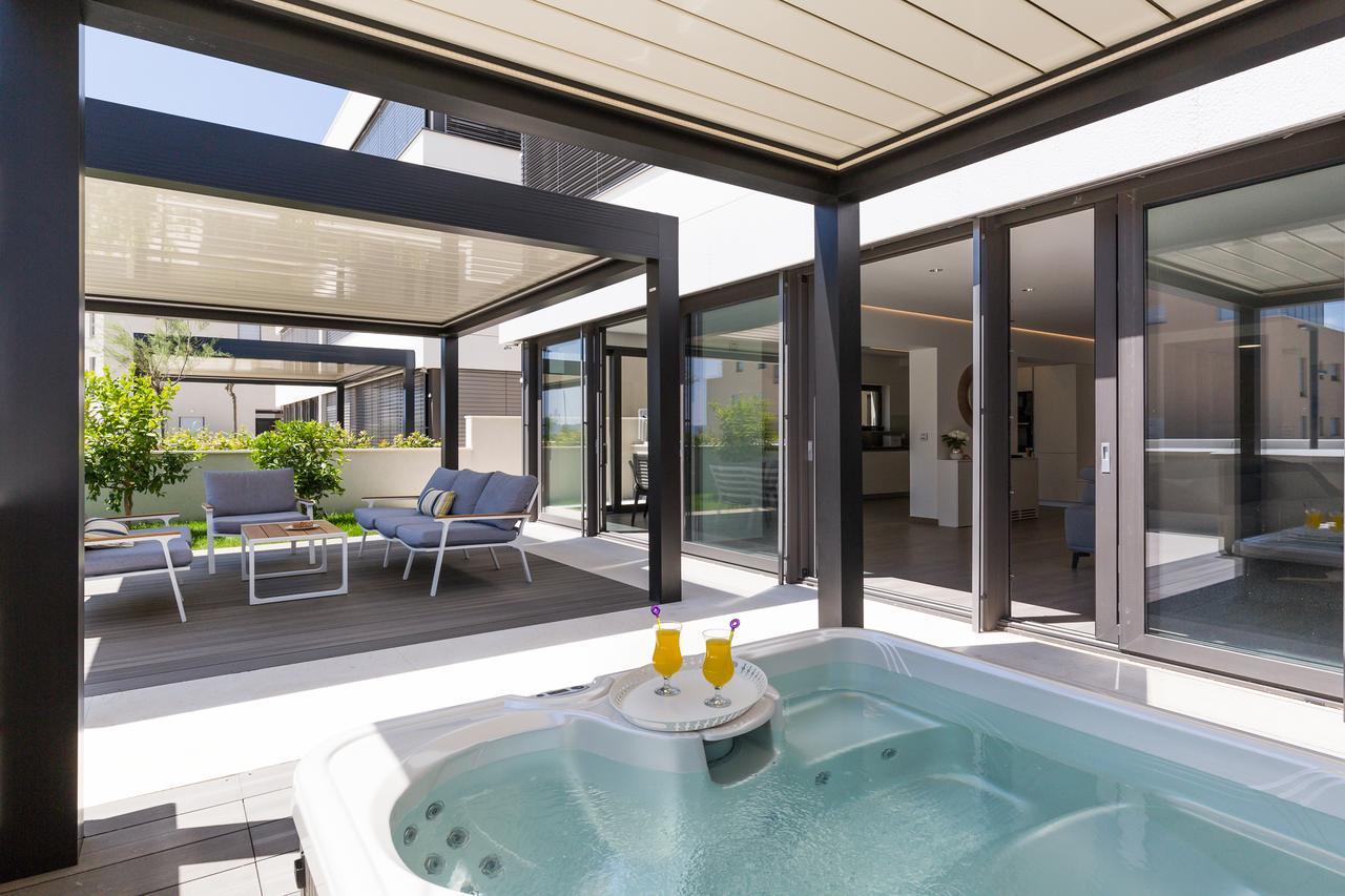 Shell Luxury Residences With Pool And Whirlpool Zadar Exterior photo