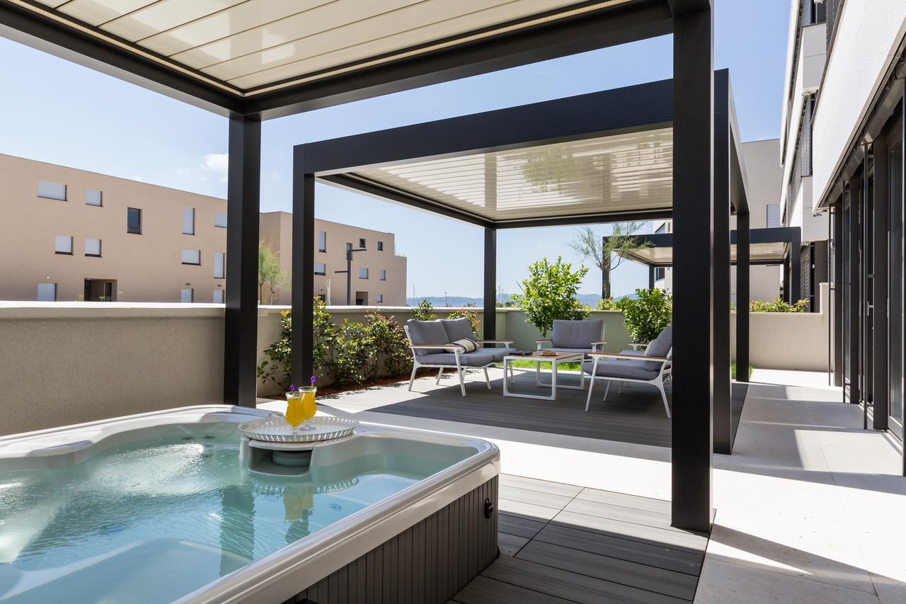 Shell Luxury Residences With Pool And Whirlpool Zadar Exterior photo